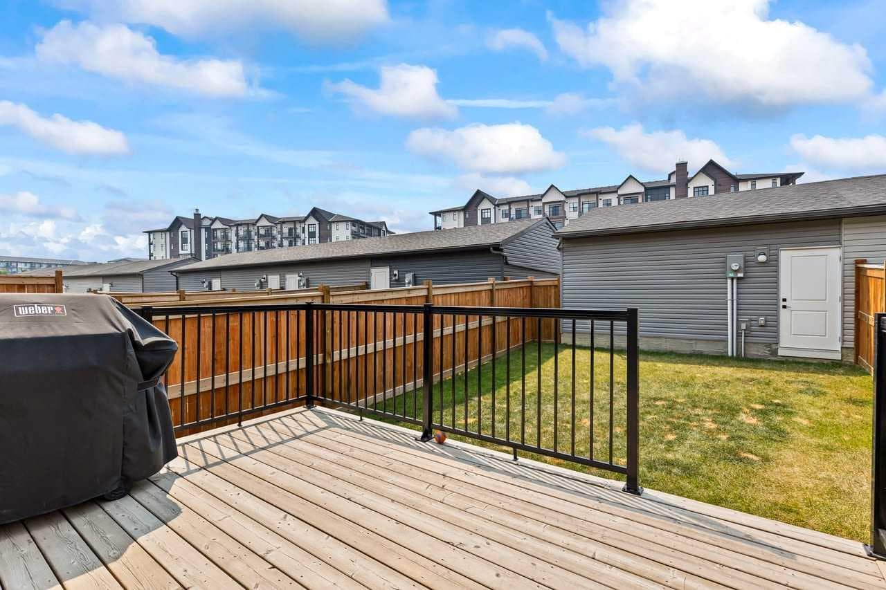 37 Sage Hill Path NW