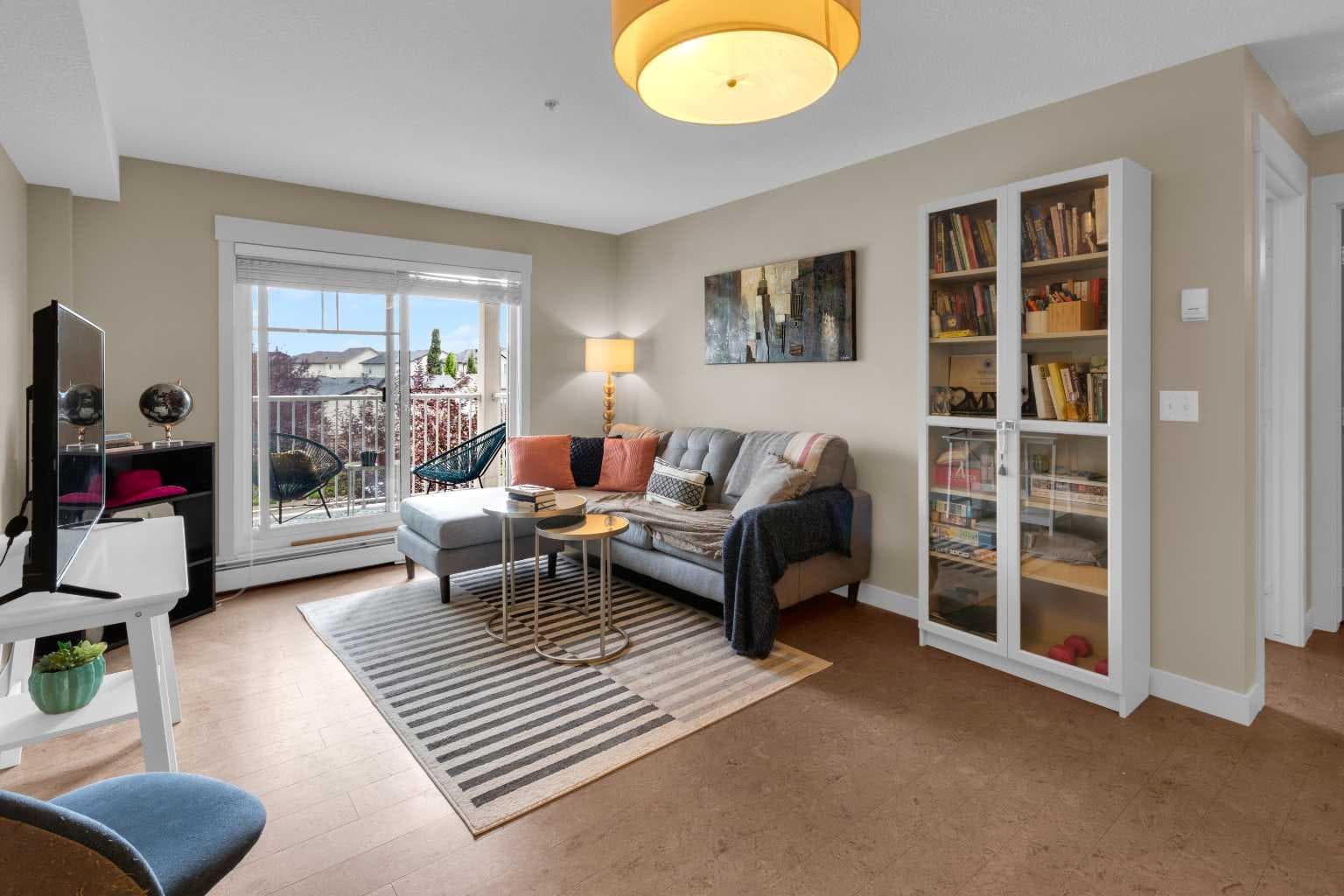 1209, 155 Skyview Ranch Way NE