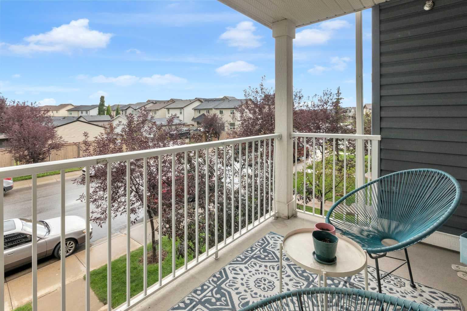 1209, 155 Skyview Ranch Way NE