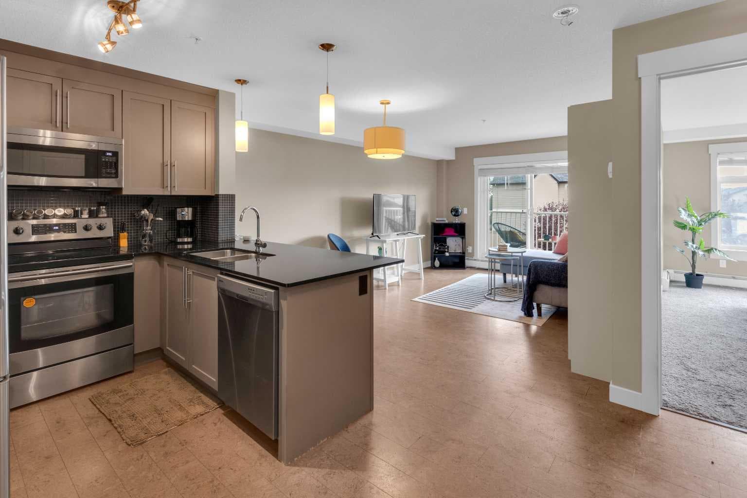 1209, 155 Skyview Ranch Way NE