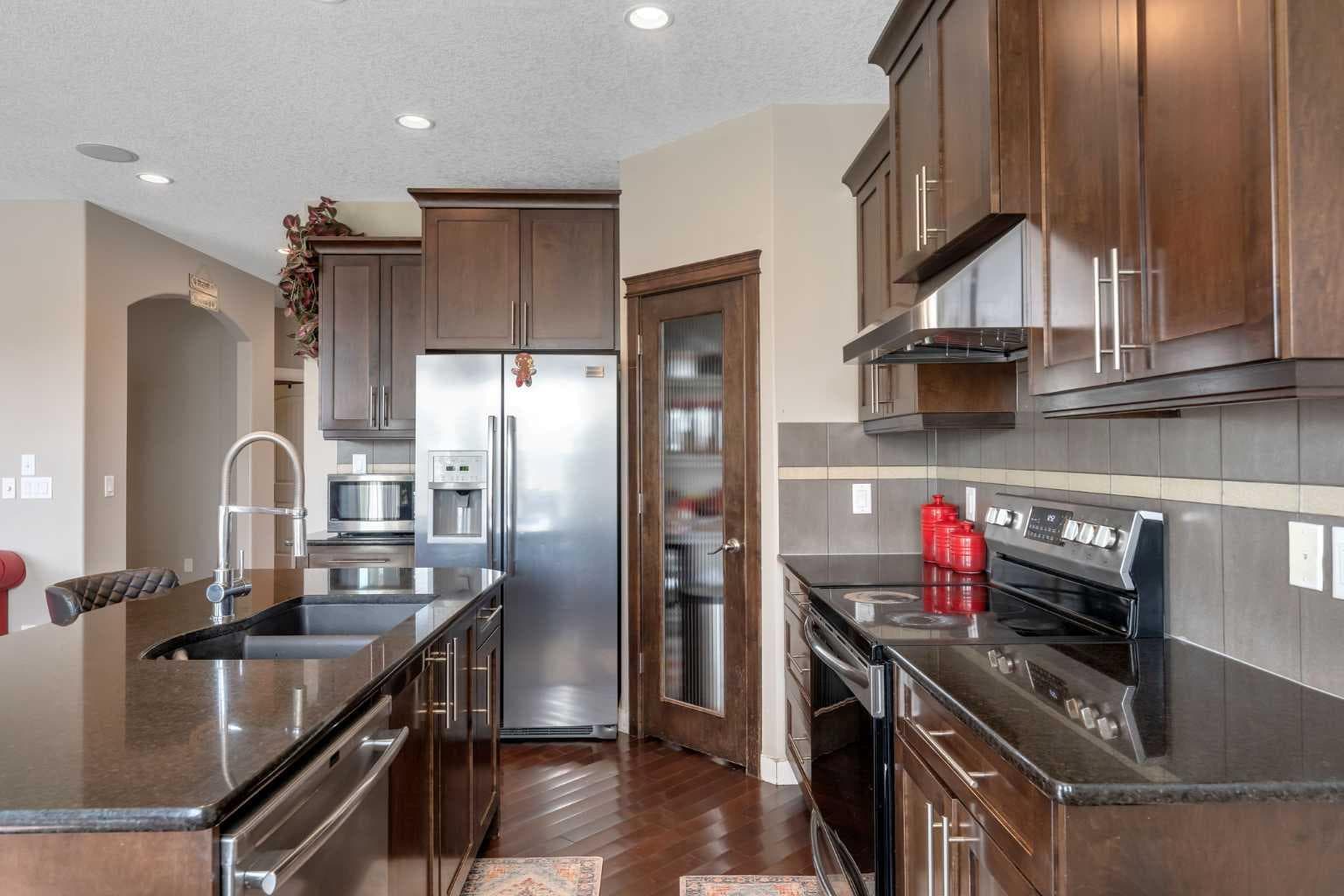 130 Brightonwoods Grove SE