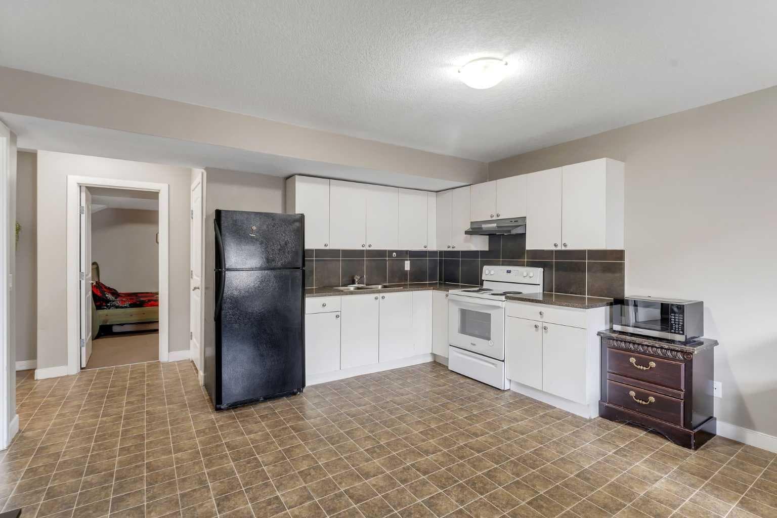 130 Brightonwoods Grove SE