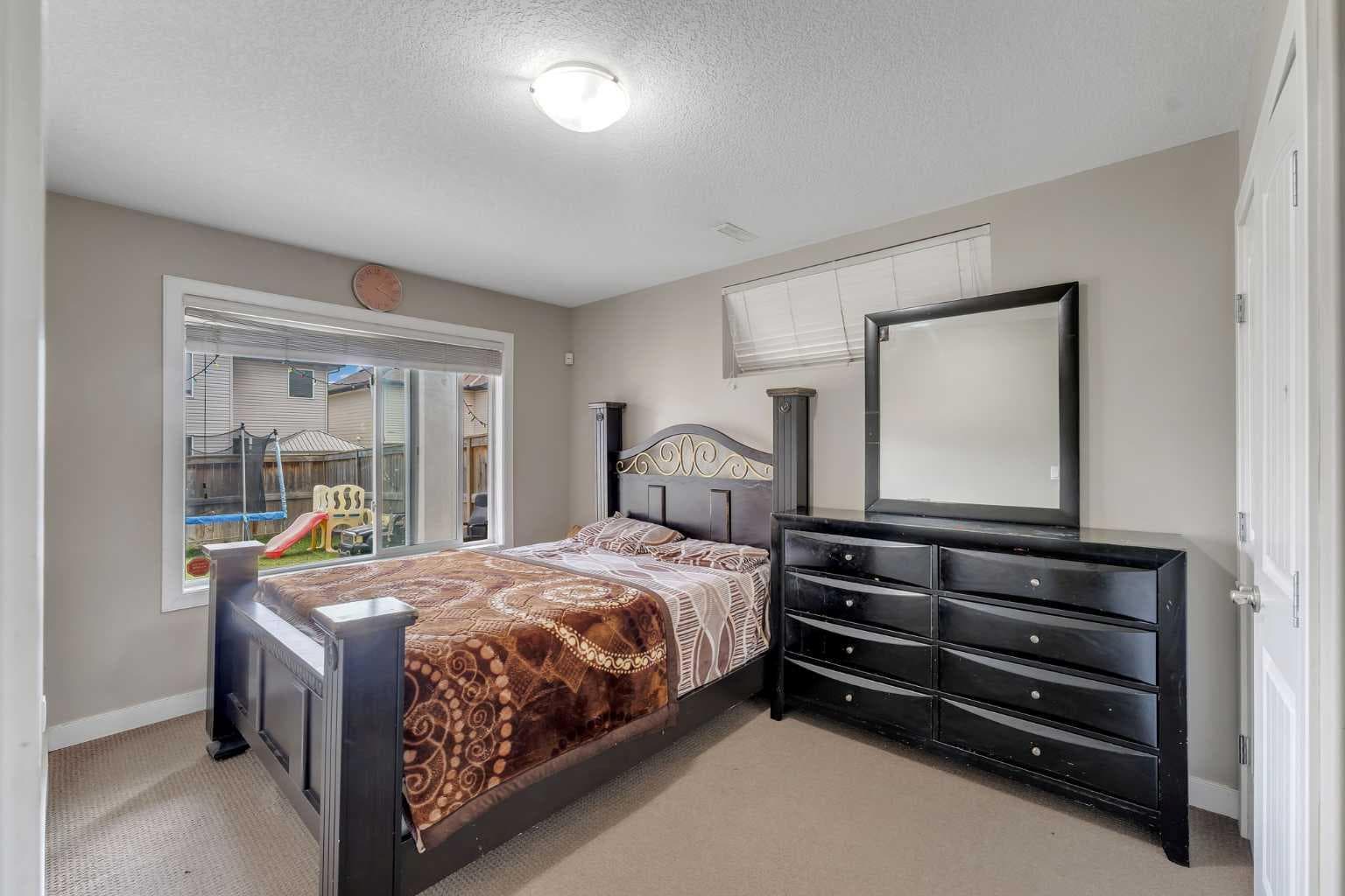 130 Brightonwoods Grove SE