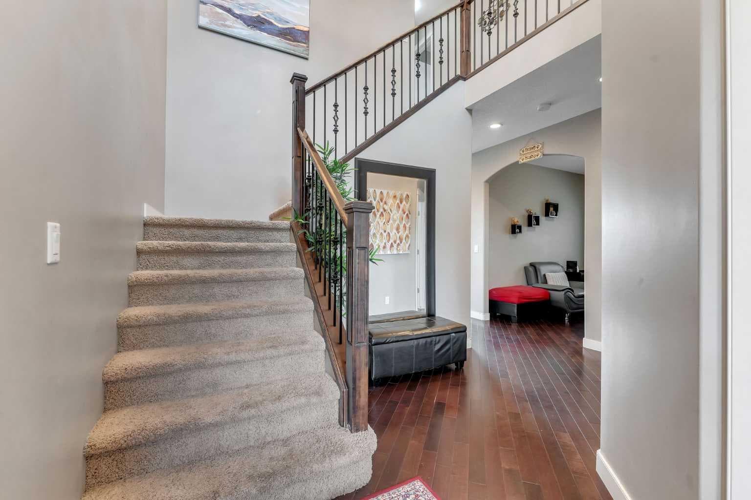 130 Brightonwoods Grove SE