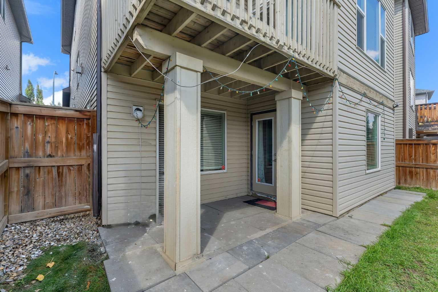 130 Brightonwoods Grove SE