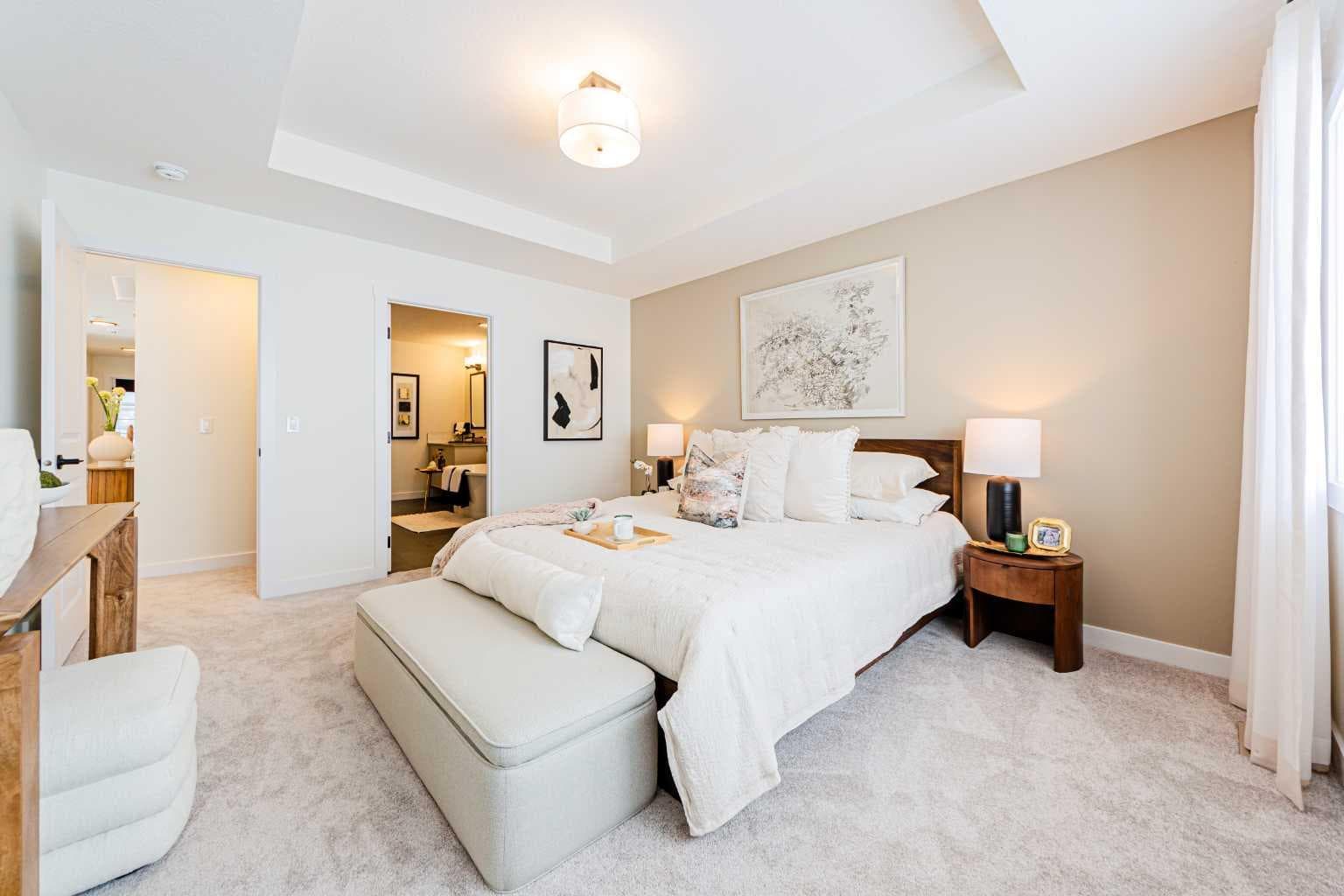 192 Buffaloberry Manor SE