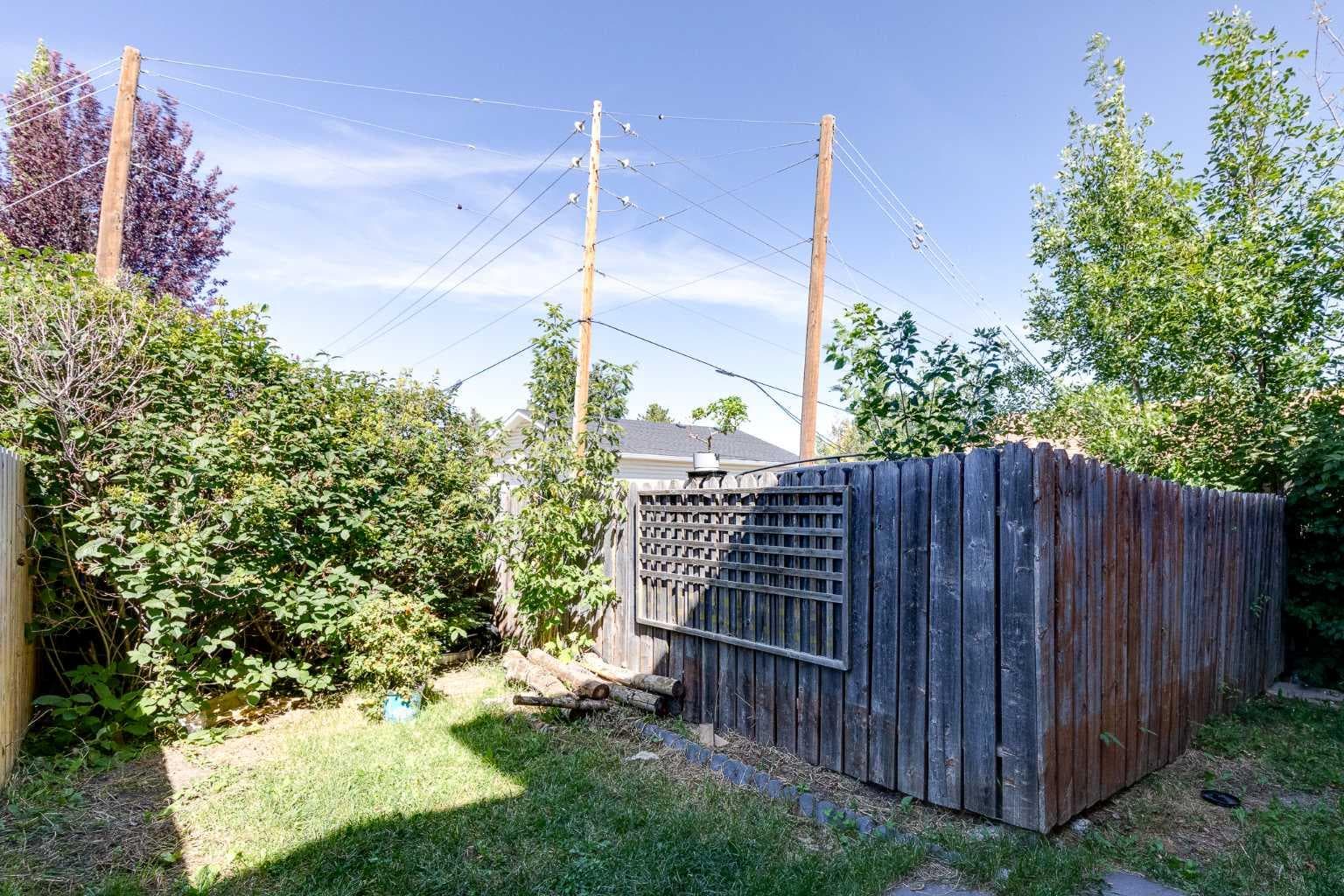 1230 Berkley Drive NW