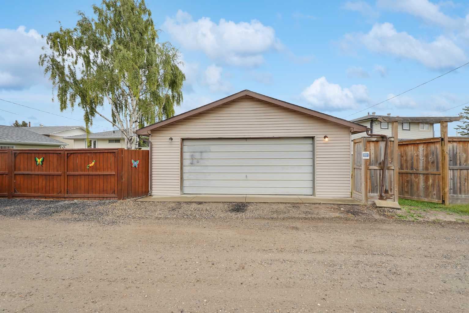 56 Penbrooke Place SE
