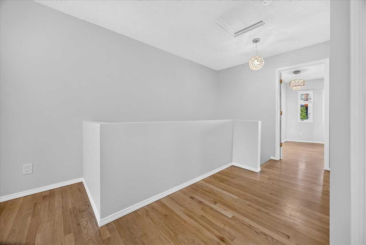 32 Patina Park SW