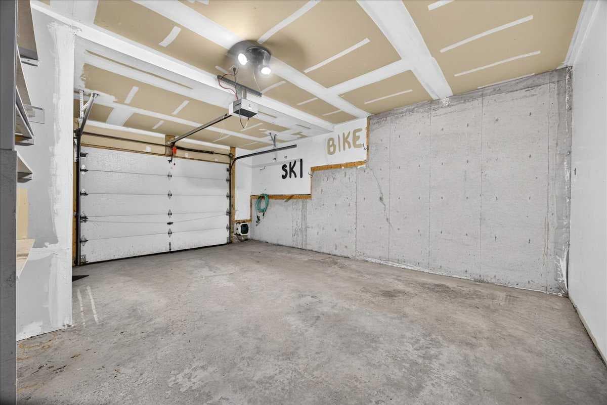 32 Patina Park SW
