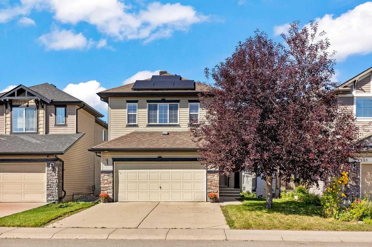 149 Everwoods Close SW