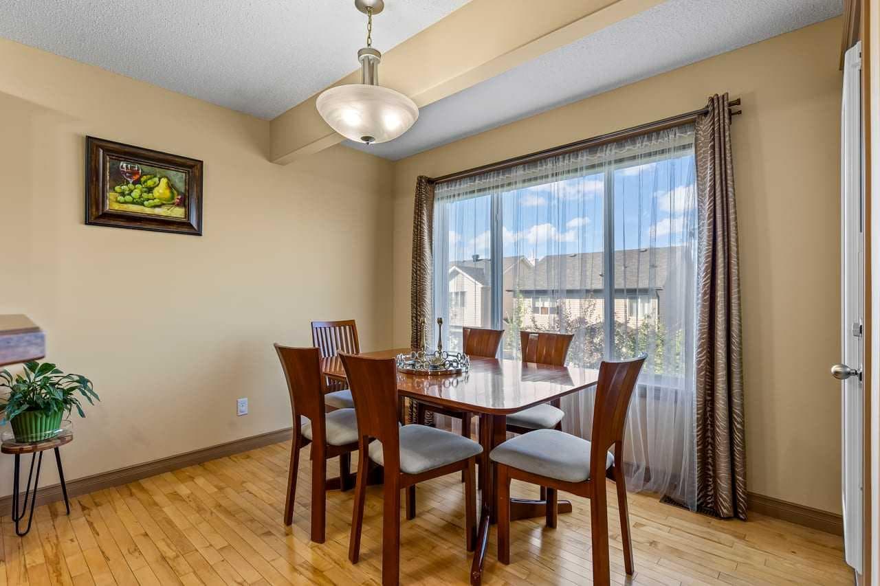 149 Everwoods Close SW