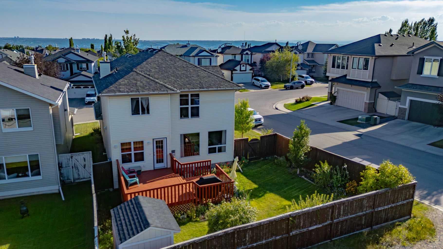151 Arbour Butte Road NW