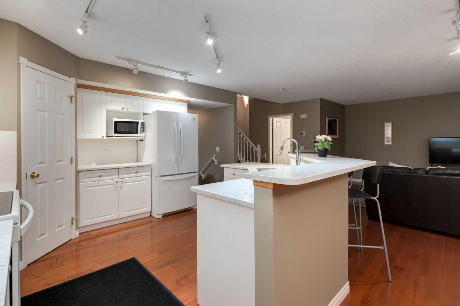 151 Arbour Butte Road NW