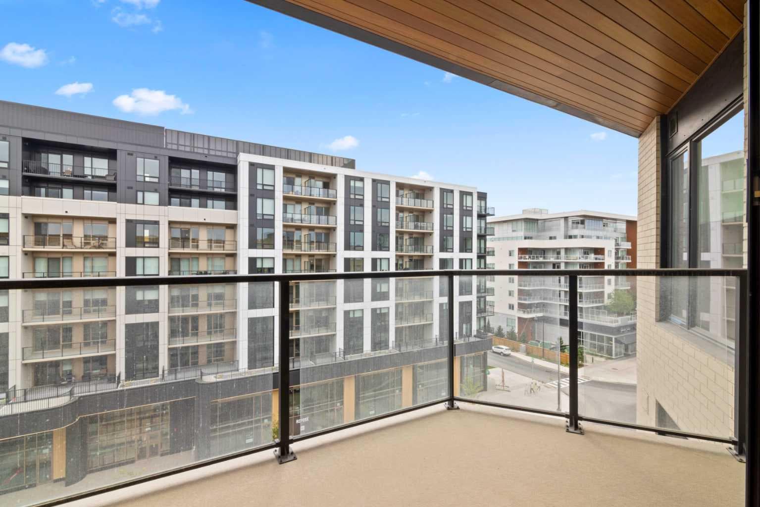 606, 8370 Broadcast Avenue SW