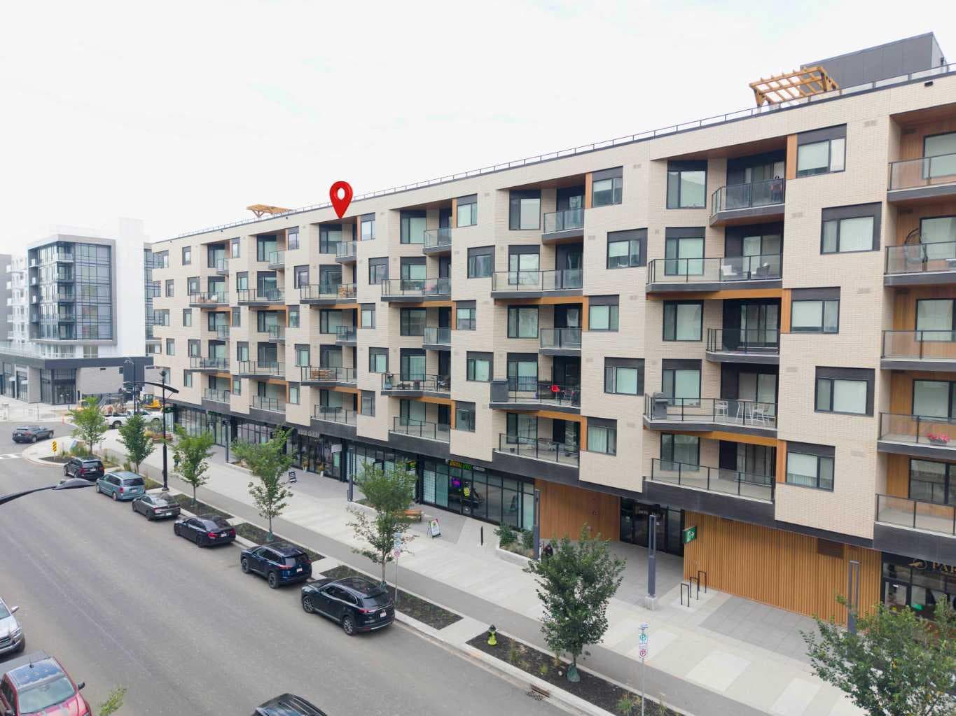 606, 8370 Broadcast Avenue SW