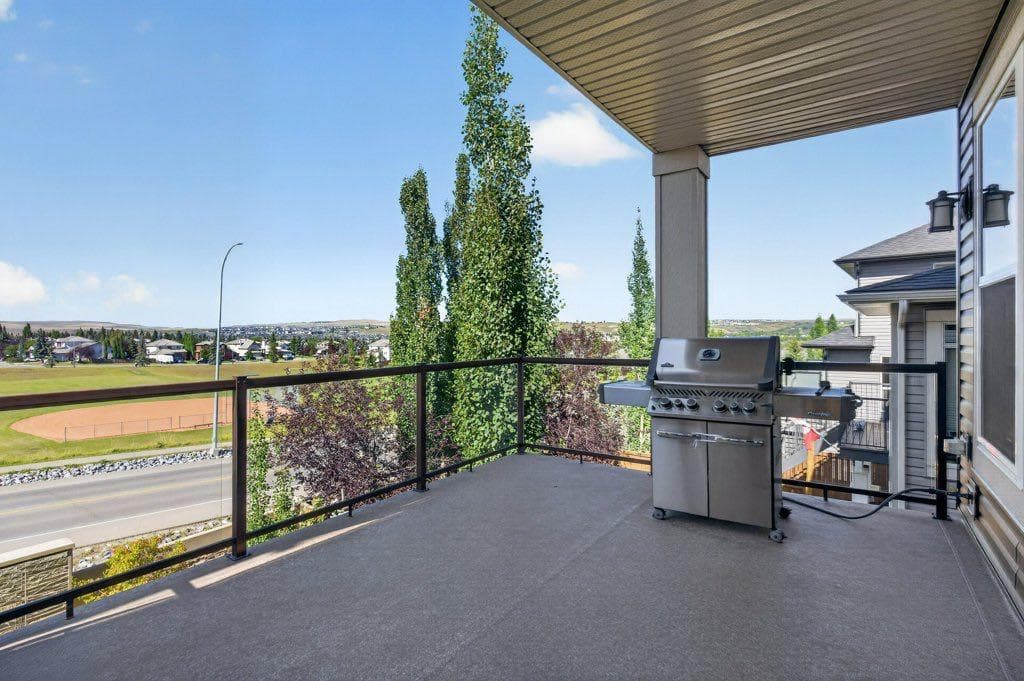 277 Jumping Pound Terrace 