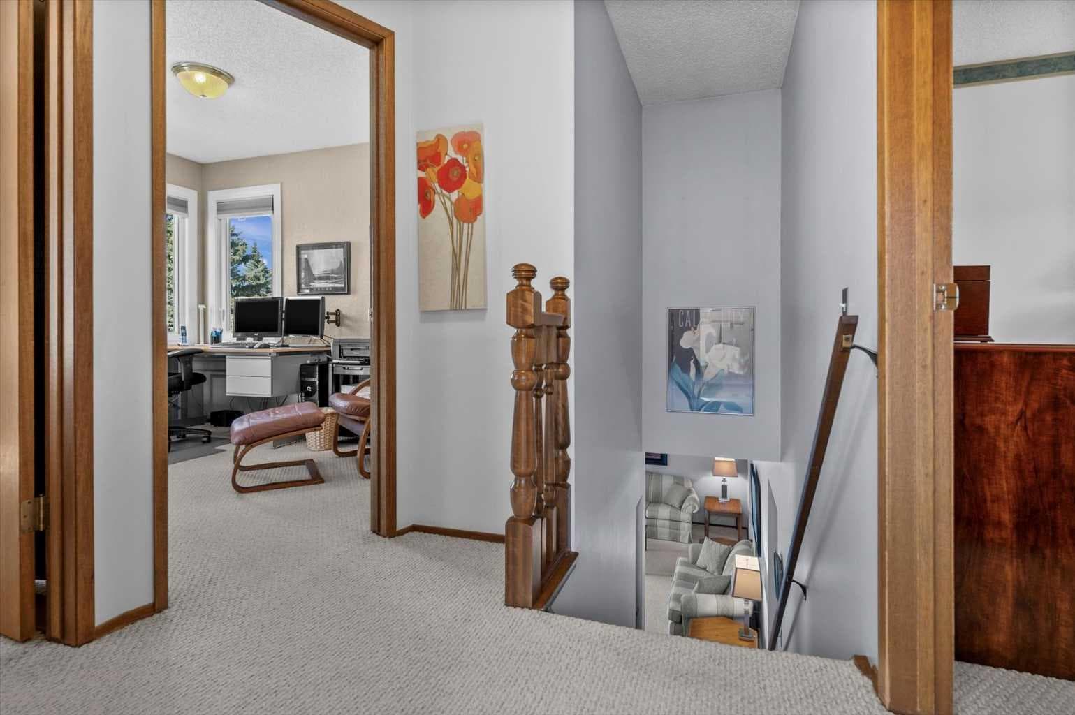 8 Deerbow Circle SE