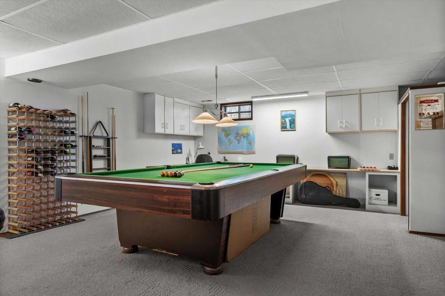 8 Deerbow Circle SE