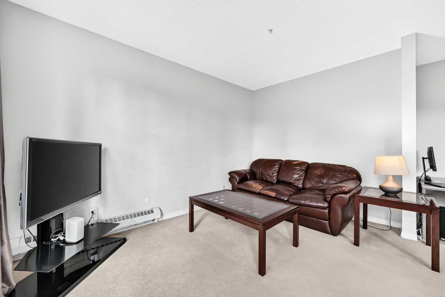 204, 37 Prestwick Drive SE