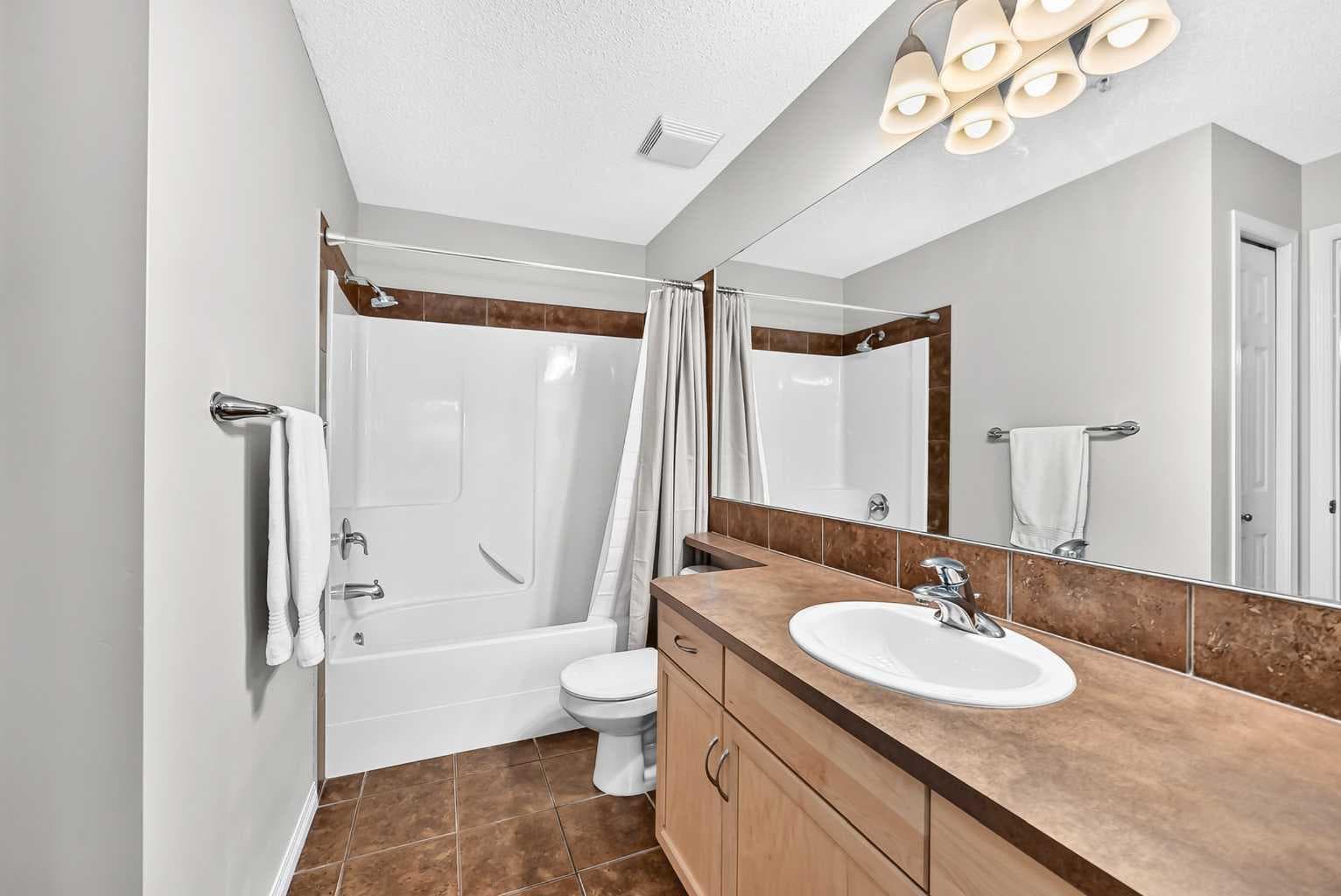 204, 37 Prestwick Drive SE
