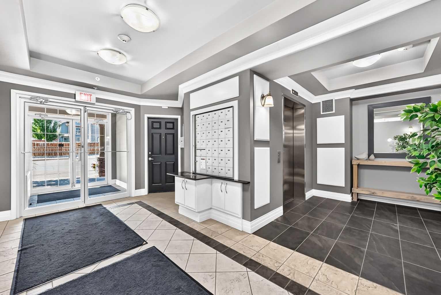 204, 37 Prestwick Drive SE