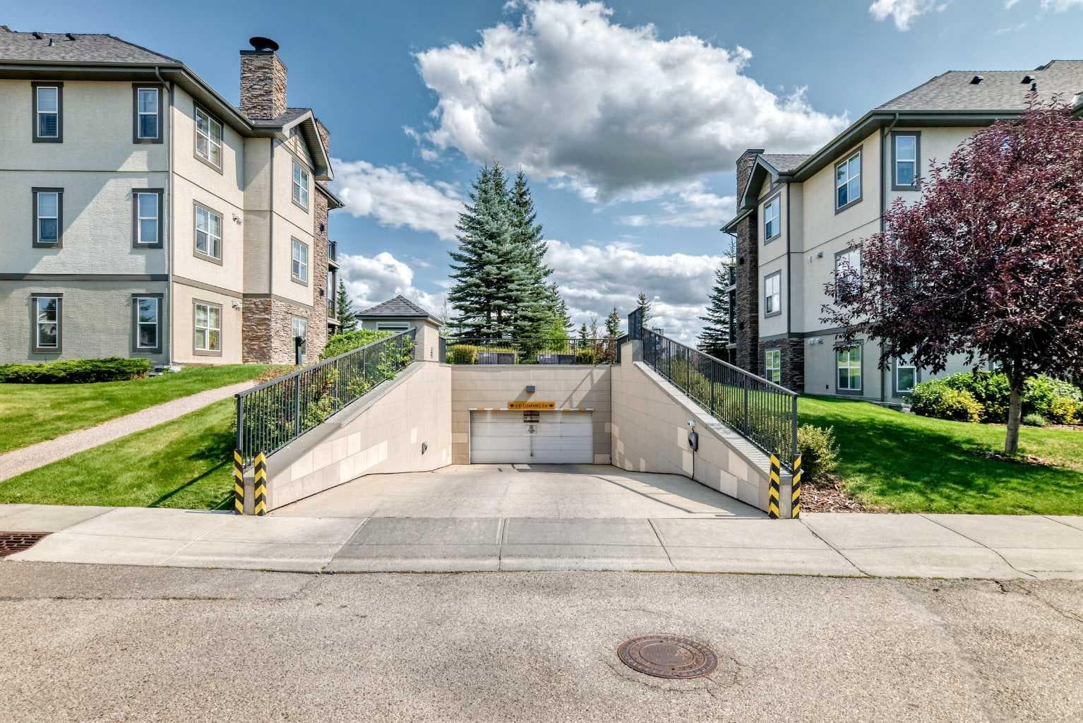 204, 37 Prestwick Drive SE