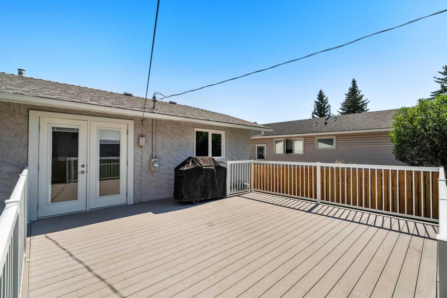 1307 Lake Ontario Drive SE