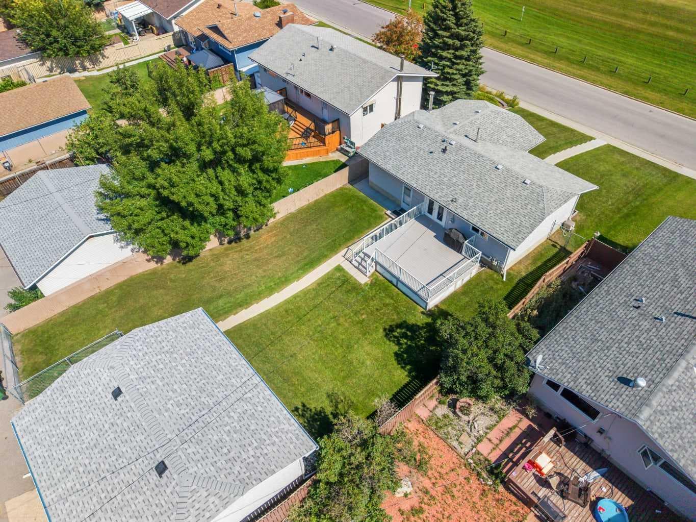 1307 Lake Ontario Drive SE