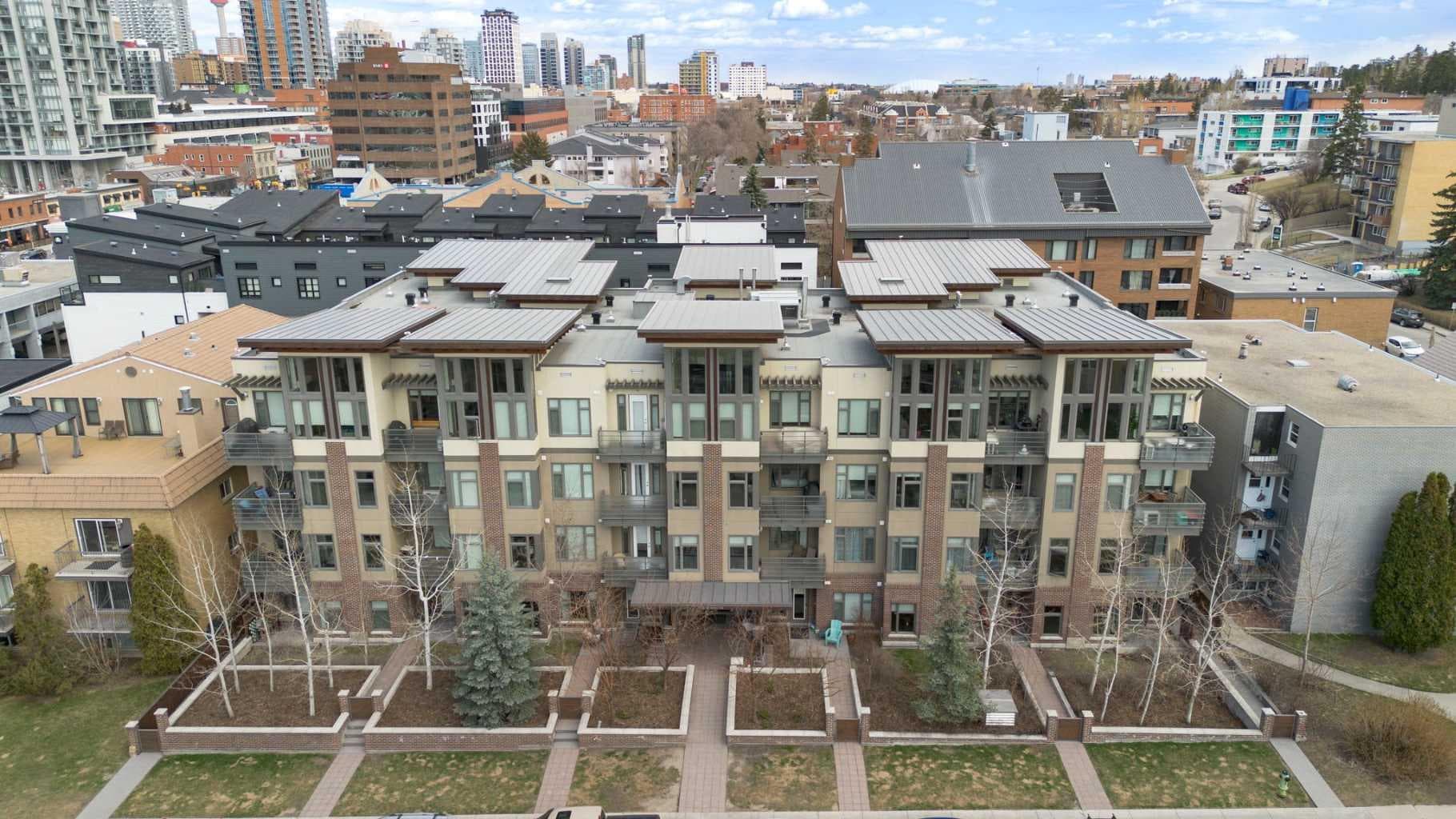 209, 1720 10 Street SW