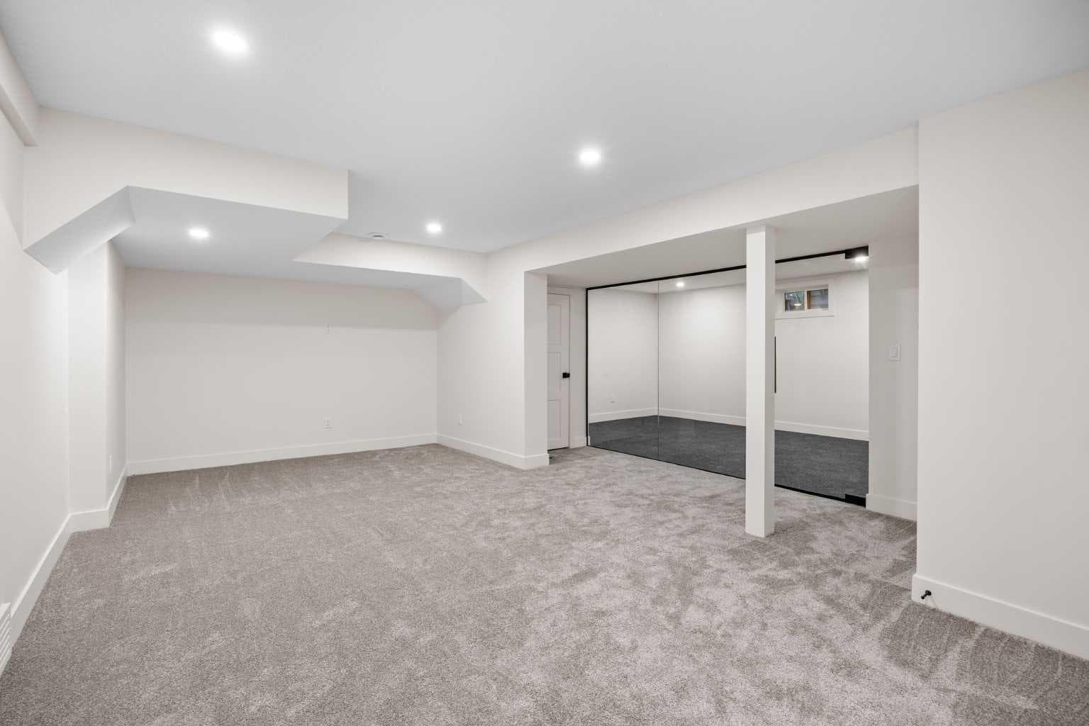 44 Canterbury Drive SW