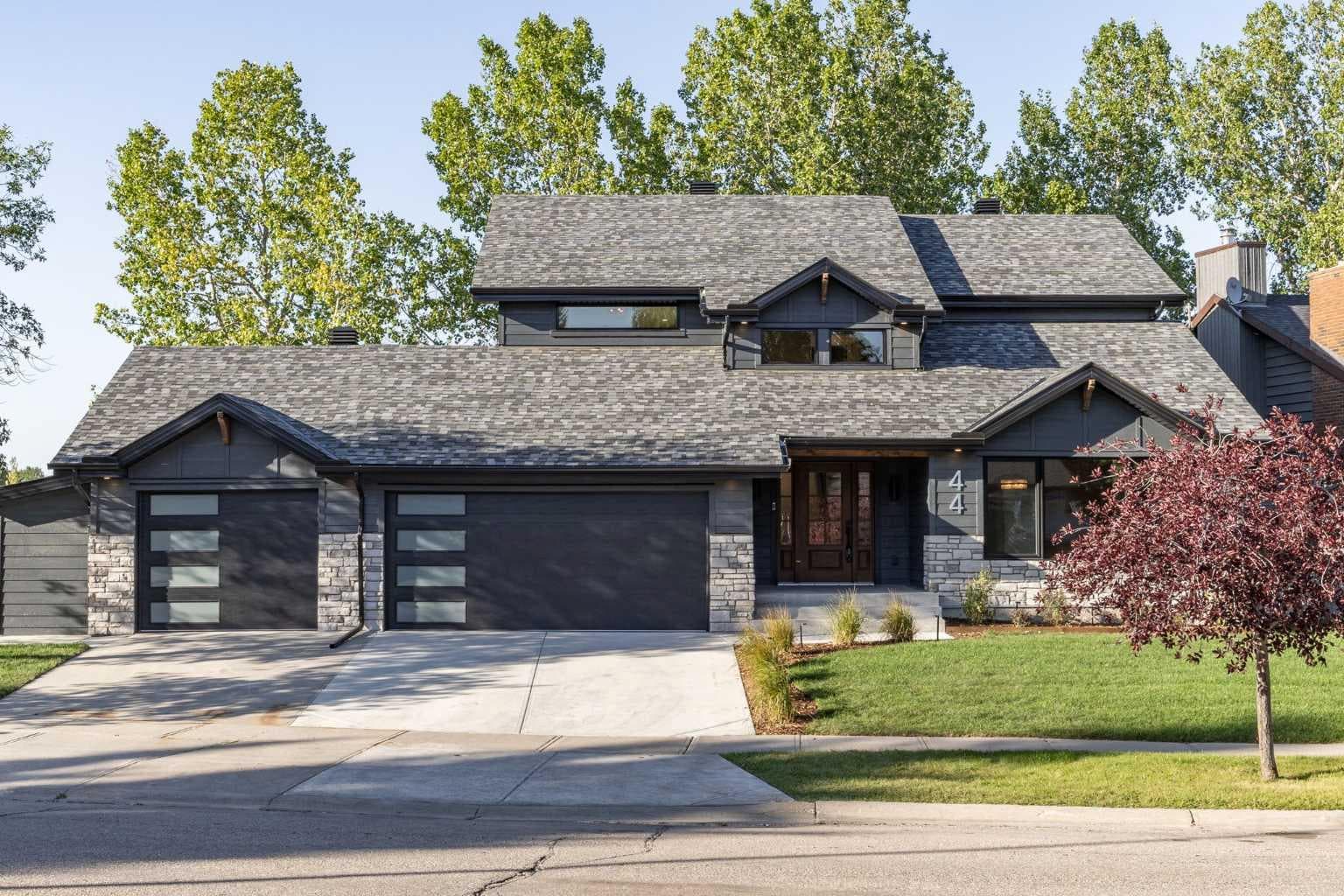 44 Canterbury Drive SW