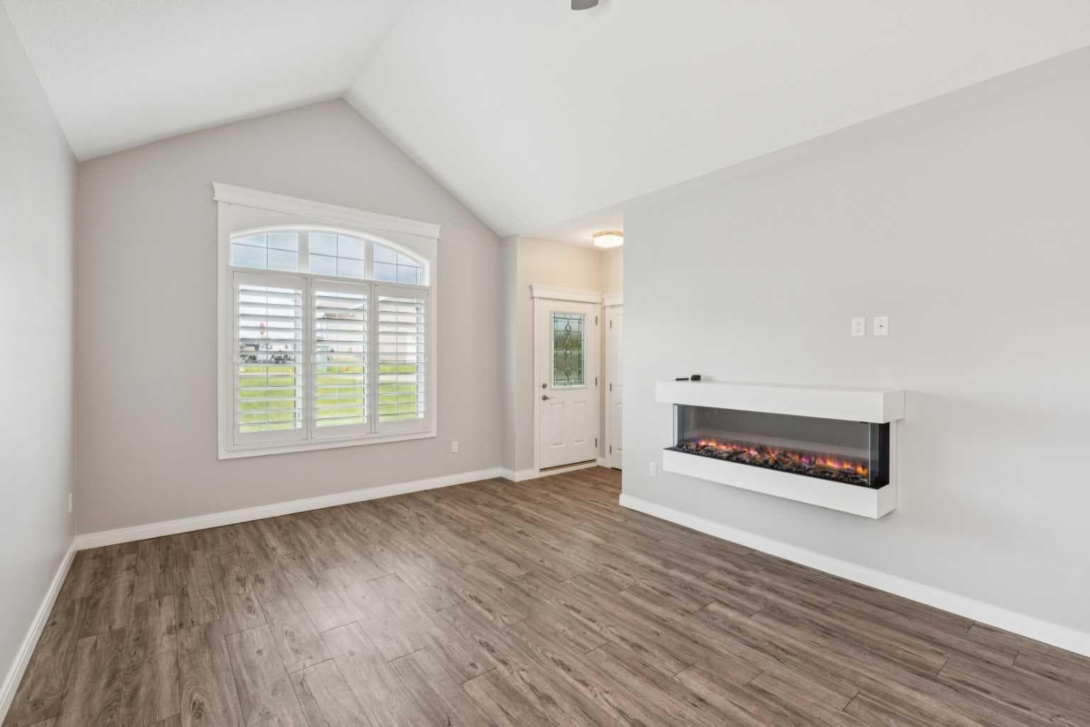 2, 20 River Heights View 