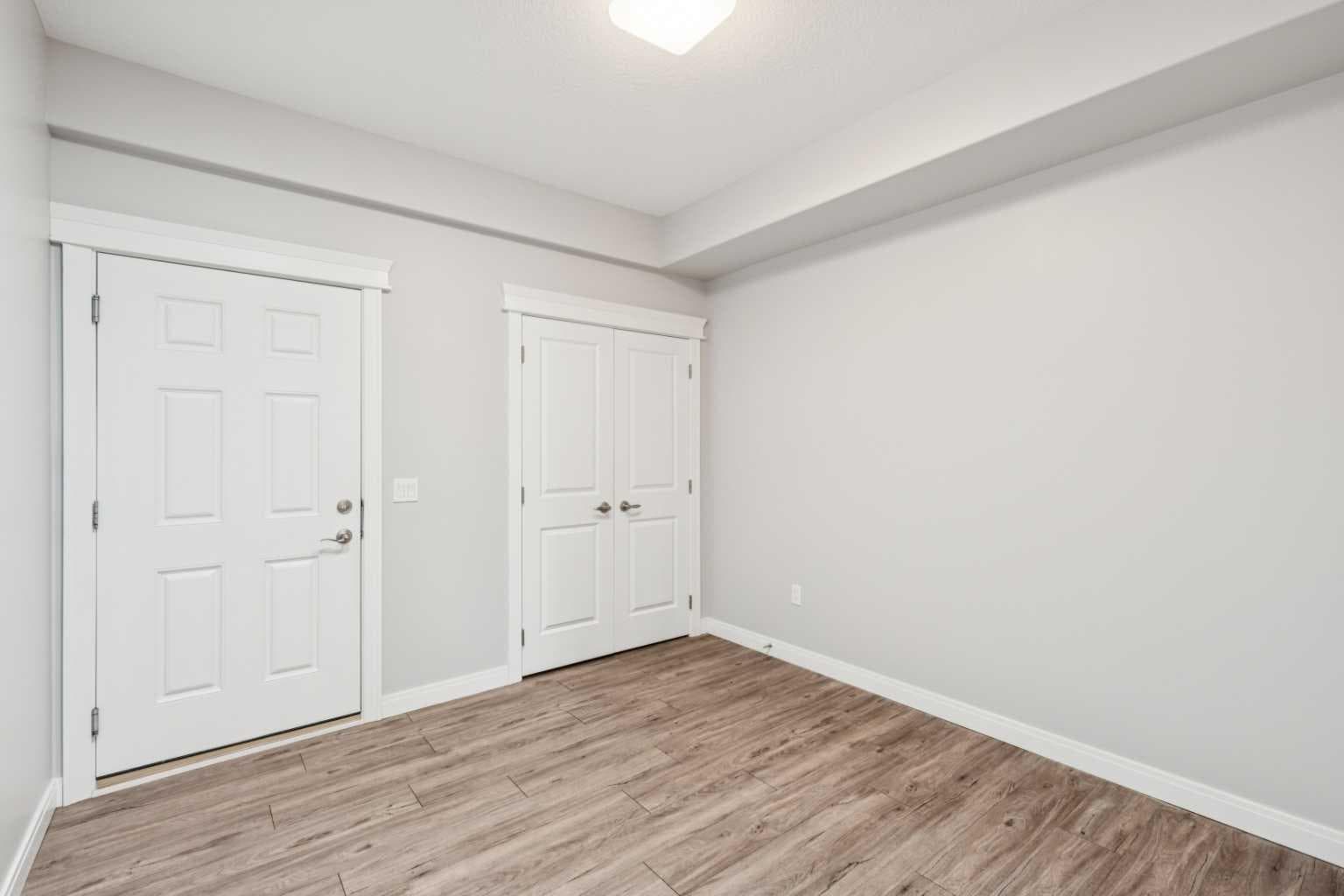2, 20 River Heights View 