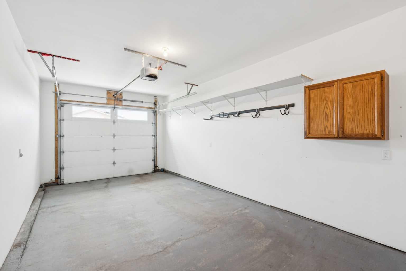 2, 20 River Heights View 