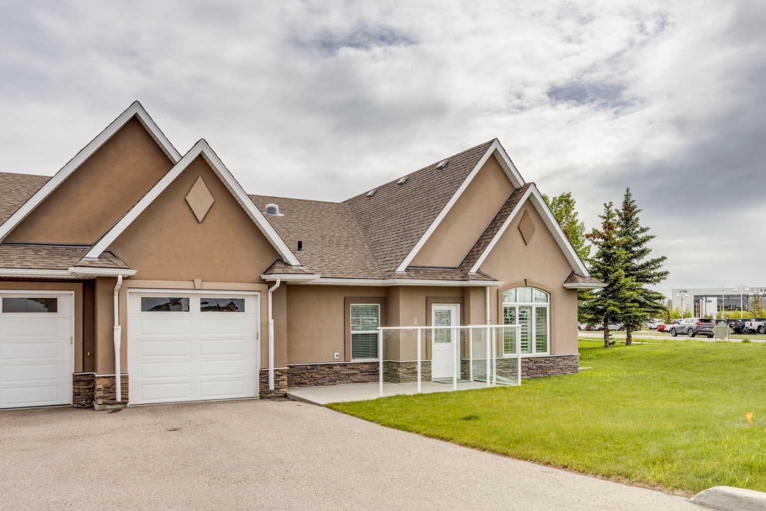 2, 20 River Heights View 