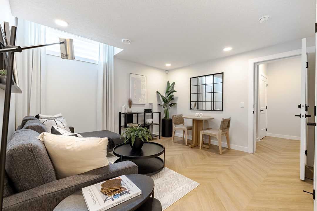 70 Rosemary Gardens SE