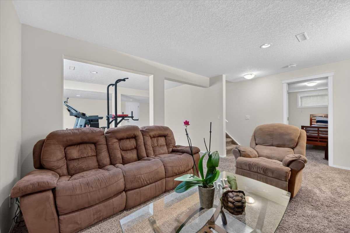 625 Somerset Drive SW