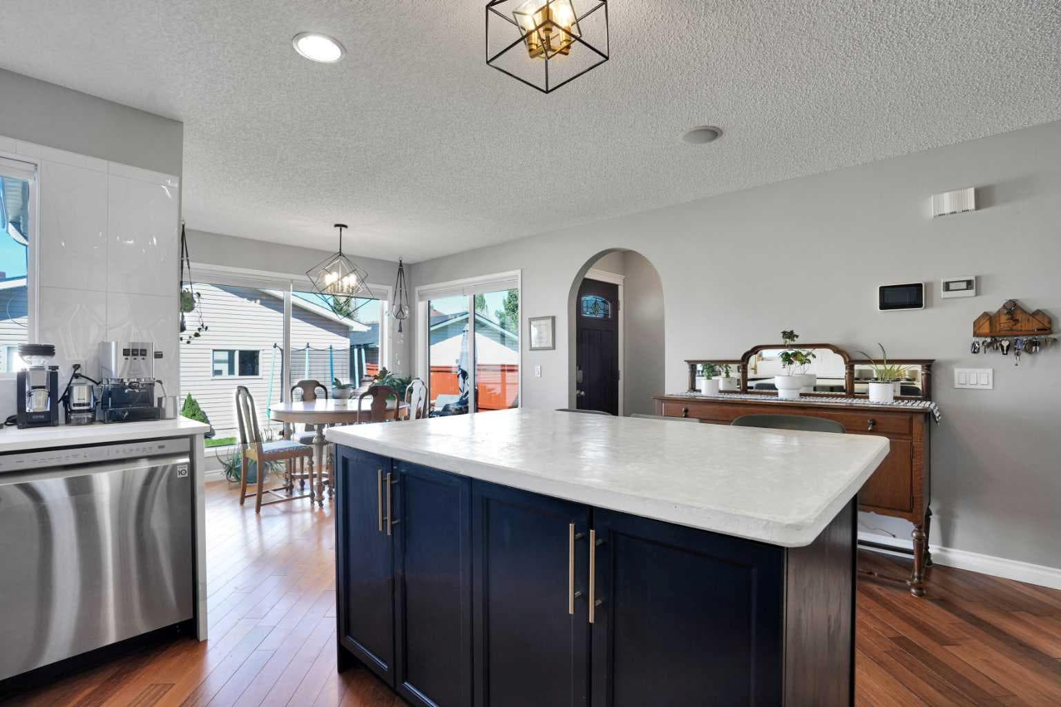 62 Prestwick Landing SE