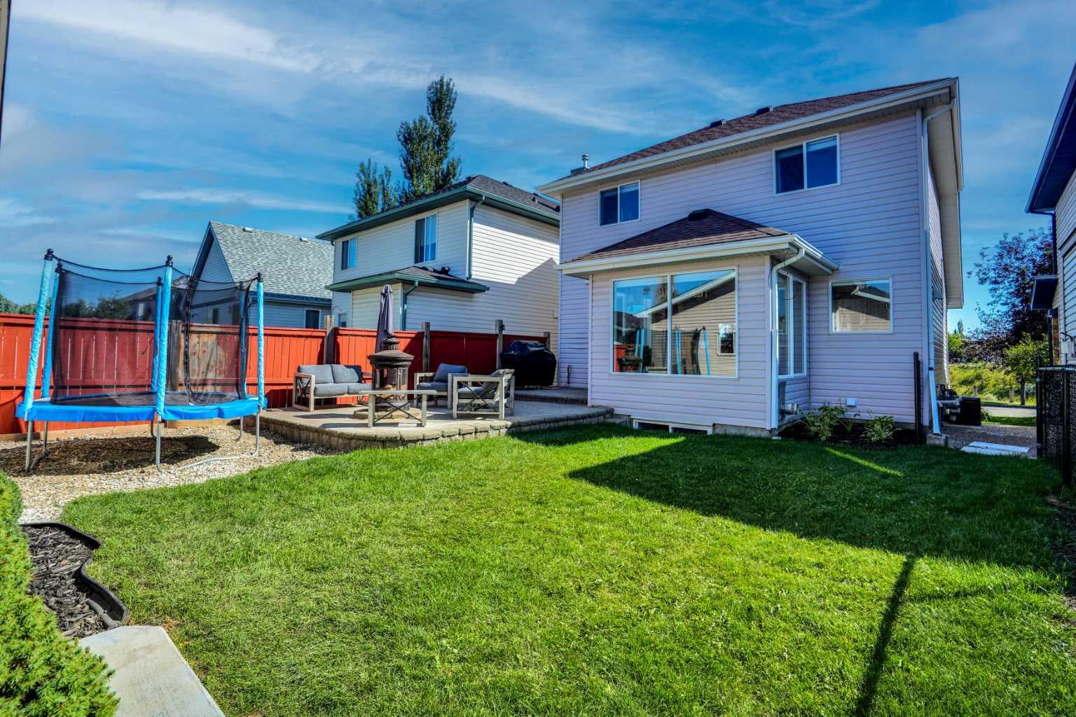 62 Prestwick Landing SE