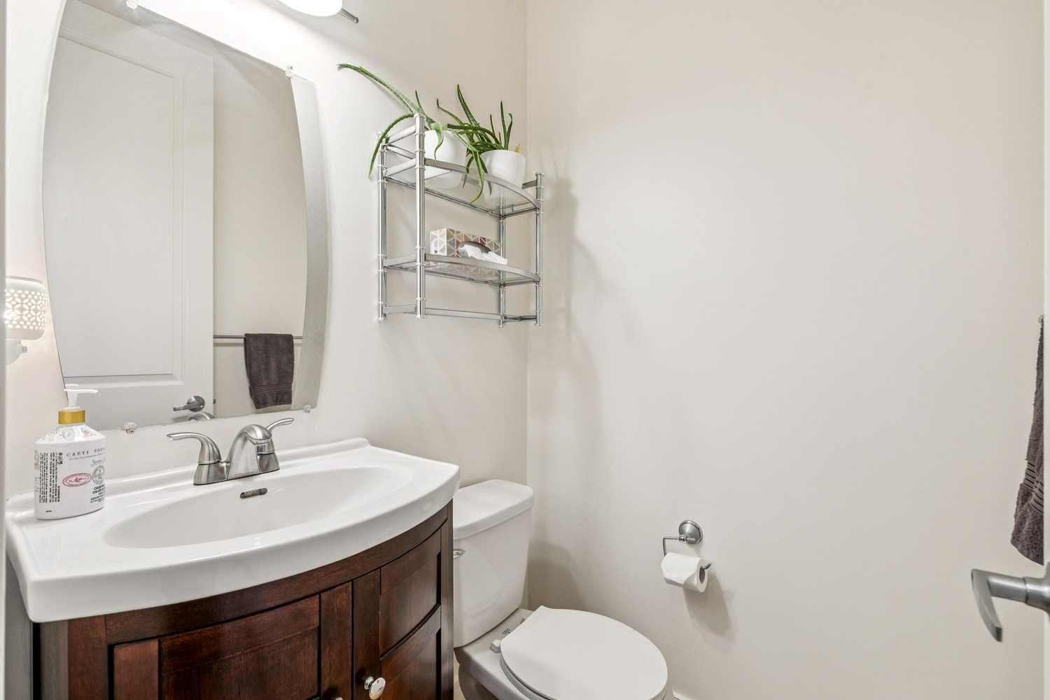 280 Rockyspring Grove NW