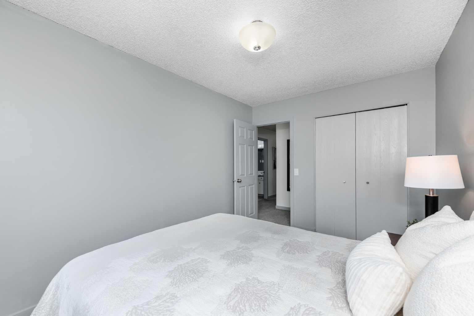 48 Bermuda Court NW