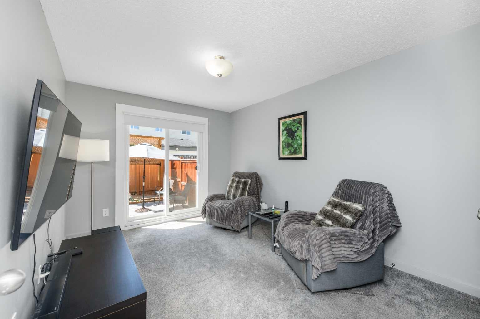 48 Bermuda Court NW