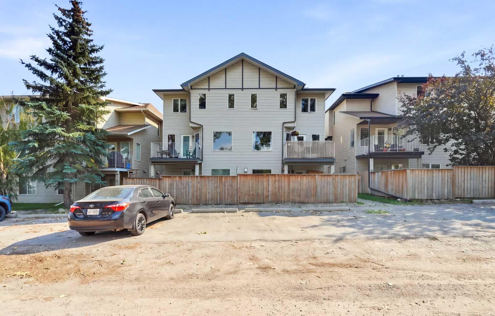 2, 24 34 Avenue SW