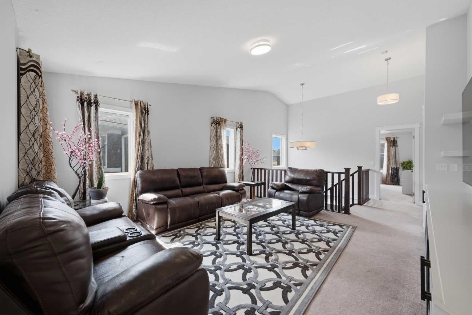 21 Redstone Heath NE