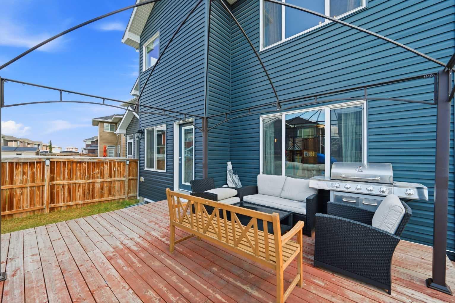 21 Redstone Heath NE