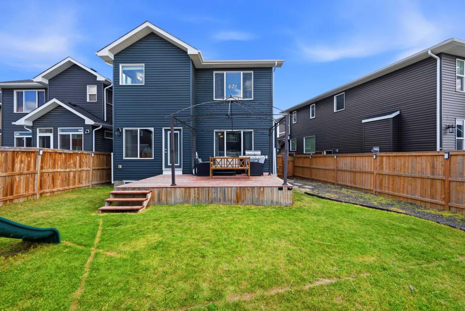21 Redstone Heath NE