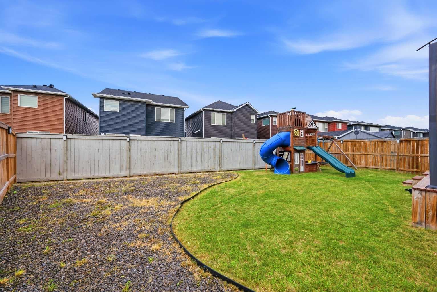 21 Redstone Heath NE