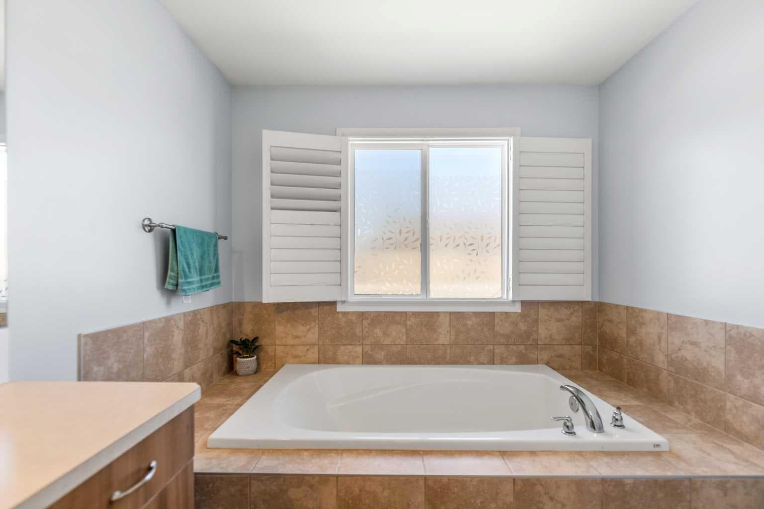 30 Windstone Lane SW