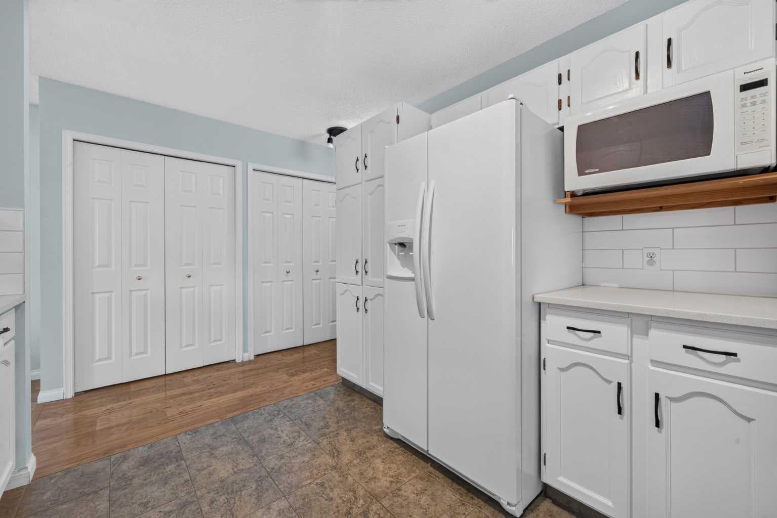 304, 39 Hidden Creek Place NW